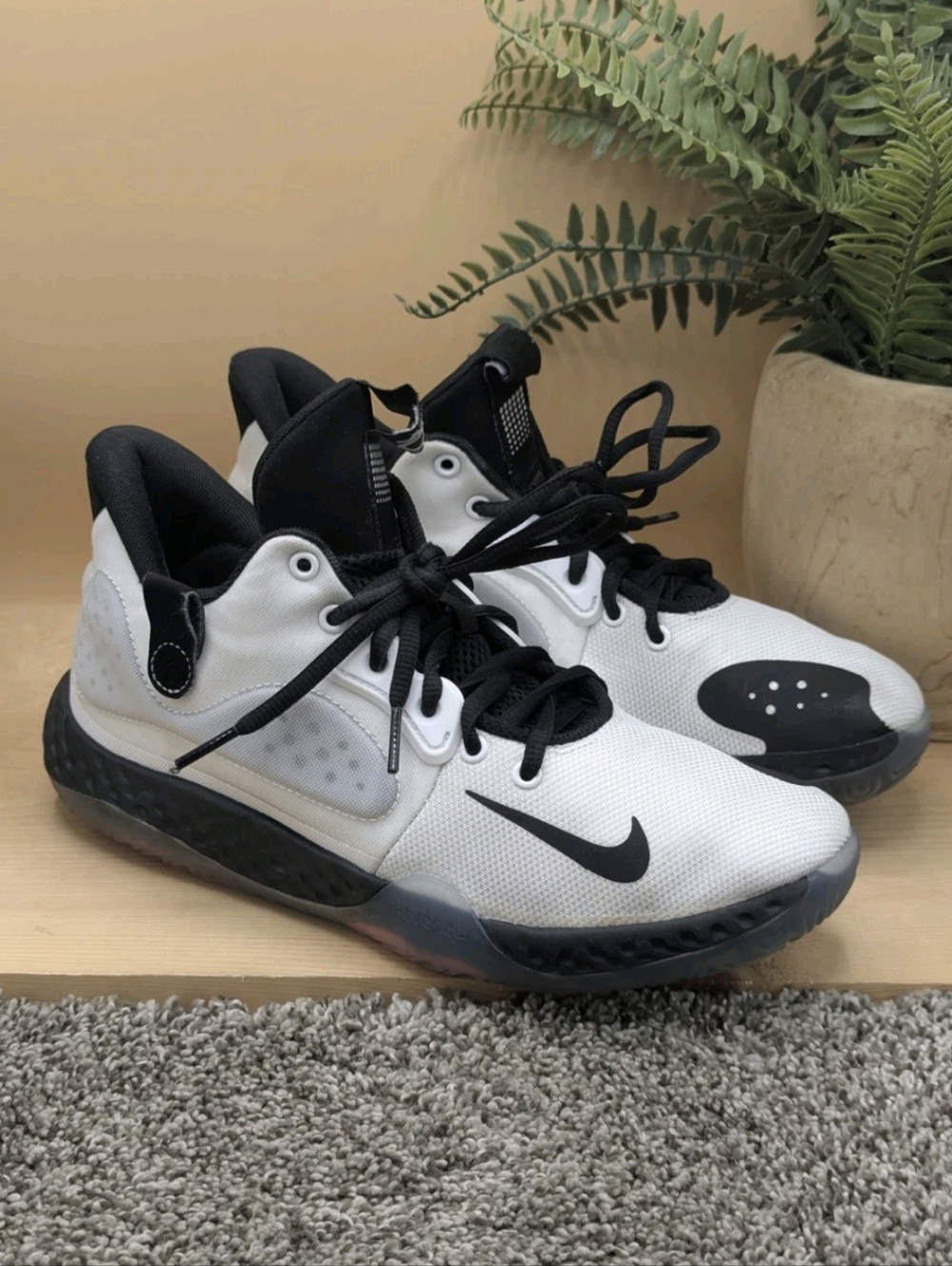 Nike KD 9 Trae 5 7 Mens Size 8 Shoes Casual Comfort Running Sports